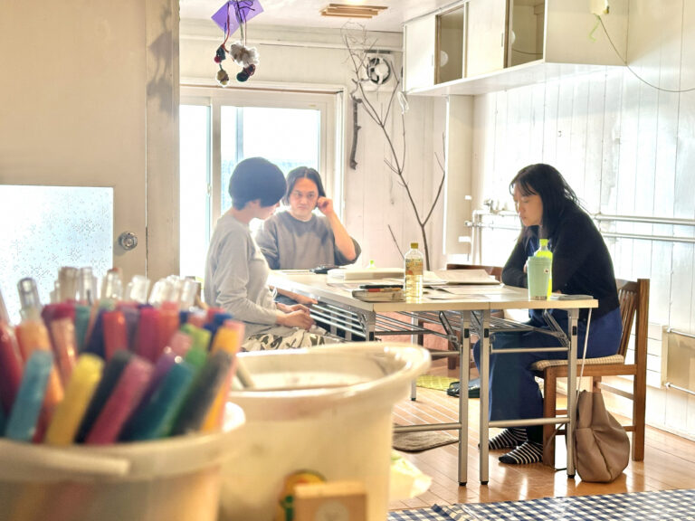 教育者 Meets アーティスト「秋元 さなえ×川田 由紀」（第2話）作品をつくること。併せて自分自身をつくること。